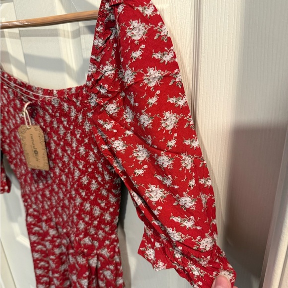 NATURAL LIFE Red Floral Puff-Sleeve Maxi Dress - Picture 4 of 7